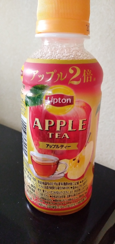 紅茶缶 アップルティー