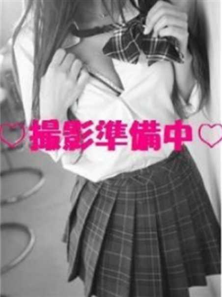 沖縄・那覇のセクキャバをプレイ別に10店を厳選！お持ち帰り・Dキス・いちゃいちゃの実体験・裏情報を紹介！ | purozoku[ぷろぞく]