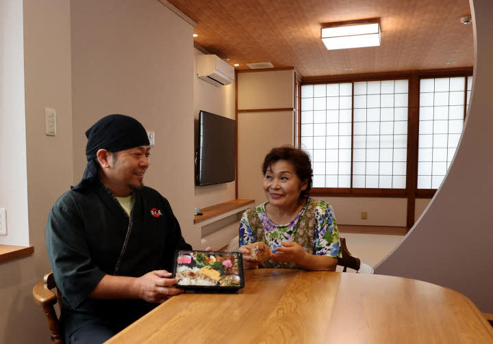 旅館 藤もと｜四季折々の渓流の絶景を愉しむ奥万願寺温泉の宿