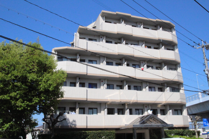 アイズ南福岡（福岡県福岡市博多区）の建物情報 | CHINTAIで賃貸マンション・賃貸アパート探し