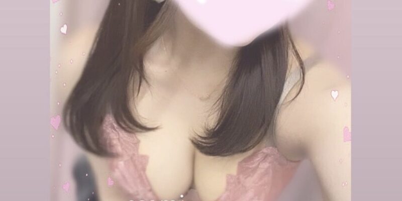 佳那嬢 - このドレス着てる時ね、、、 ノーブラってのはここだけの秘密🐷 #キャバ嬢#キャバクラ#名古屋#錦#東京#ねこ#happy#メイク#グラマラス#シャンパン#glamorous#ネイル#カフェ#ランチ#夜カフェ#グルメ#すすきの#歌舞伎町#ホスト#中洲#ootd#Japanese#makeup#六本木