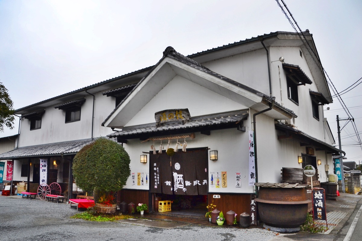 ラフォーレ原宿／明治神宮前駅1分】愛と狂気のマーケット  ポップアップストアやアート展示、商品PR等に最適、販売員スタッフ不要なラック(什器持込)｜ショップカウンター