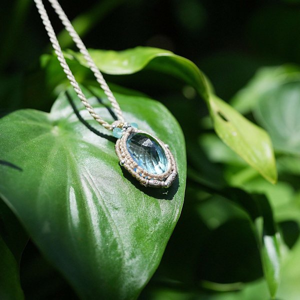 ブルートパーズ（BLUE TOPAZ）  高価買取・高く売る（売却）ならMARUKA（マルカ）の東京（銀座・渋谷・新宿・二子玉川・中野区・東京駅）神奈川（横浜元町）大阪（心斎橋・なんば・梅田）神戸（三宮） 京都市（四条河原町・烏丸・大宮・西大路七条・西院）で査定手数料無料