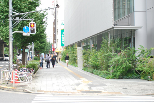 りそな銀行 神田支店」 -