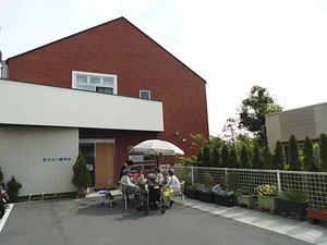 湯河原〈ゆうゆうの里〉(足柄下郡湯河原町)の施設情報・料金 - 介護付有料老人ホーム（一般型特定施設入居者生活介護） | ロイヤル介護