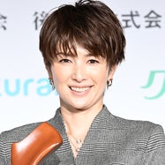 ビジュ良すぎ〝姉弟〟！ 比嘉愛未が誕生日＆干支＆血液型同じ「弟」俳優と2ショット  ファン「また見れるとは」「かわいすぎる」：「おっ！」でつながる地元密着のスポーツ応援メディア