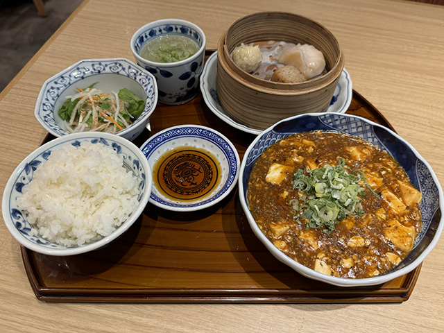 梅の花 梅田店（梅田駅・大阪駅周辺/和食） - 楽天ぐるなび