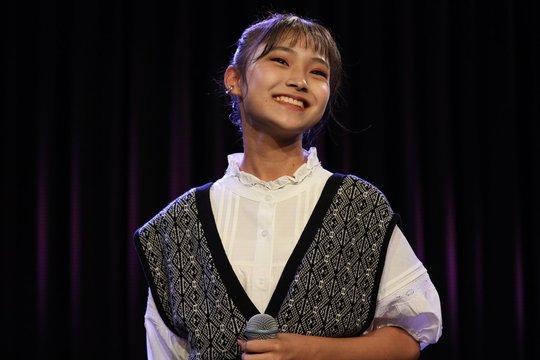 加藤礼愛（れいあ）の服のブランドは？両親、弟や小学校が気になる！かわいいし歌うまだけど事務所は？【カラオケバトル】 | 