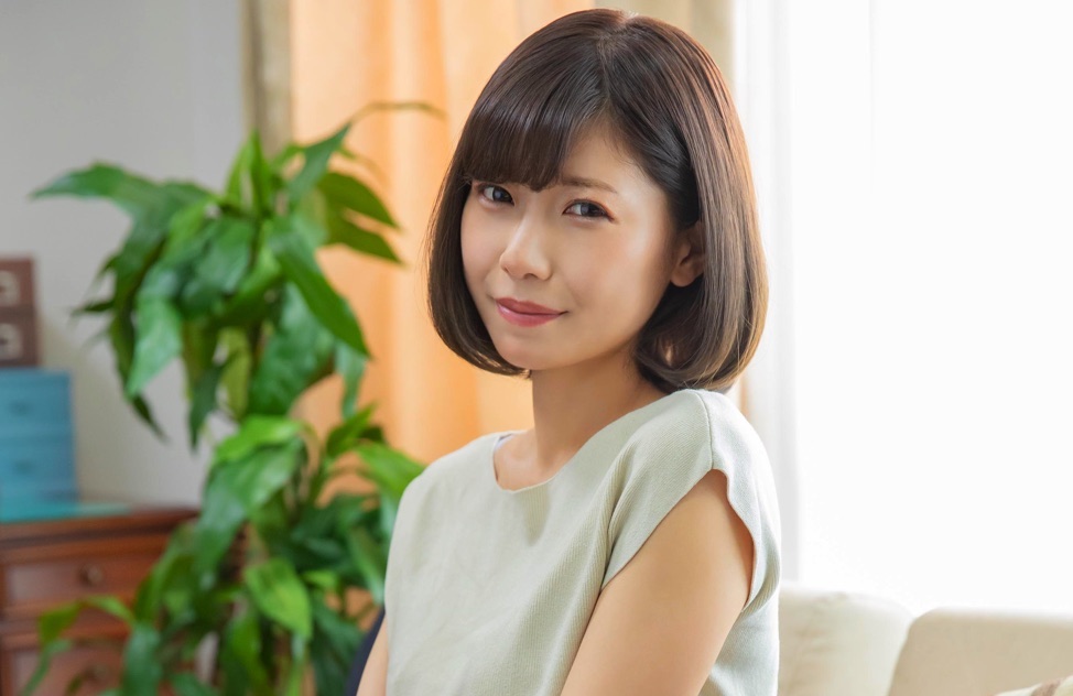 めちゃくちゃ綺麗な人妻さんが、正常位の途中でお尻に白濁マン汁を流しています（渋谷なつ様） | ザ・マン汁