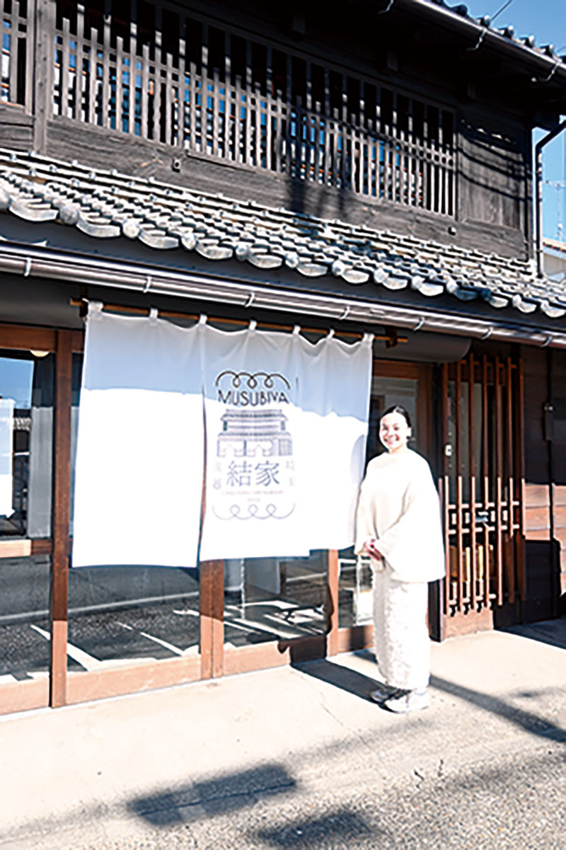 神の御前に「イモ」捧げ…豊作と商売繁盛祈る「献芋式」 川越氷川神社、頒布の「いもみくじ」も好評｜埼玉新聞｜埼玉の最新ニュース・スポーツ・地域の話題