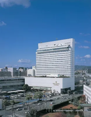 JR新白島駅、行き先によって異なる乗り場にご注意