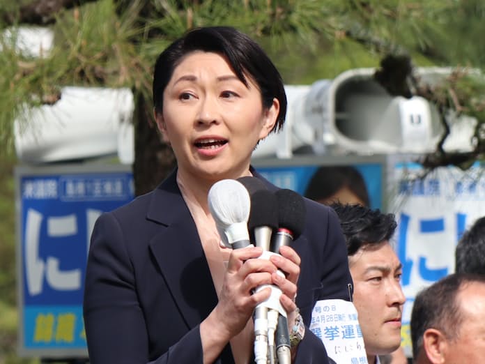 自民党・小渕優子選対委員長、衆議院選挙に危機感 「下野した時以上の逆風」 - 日本経済新聞