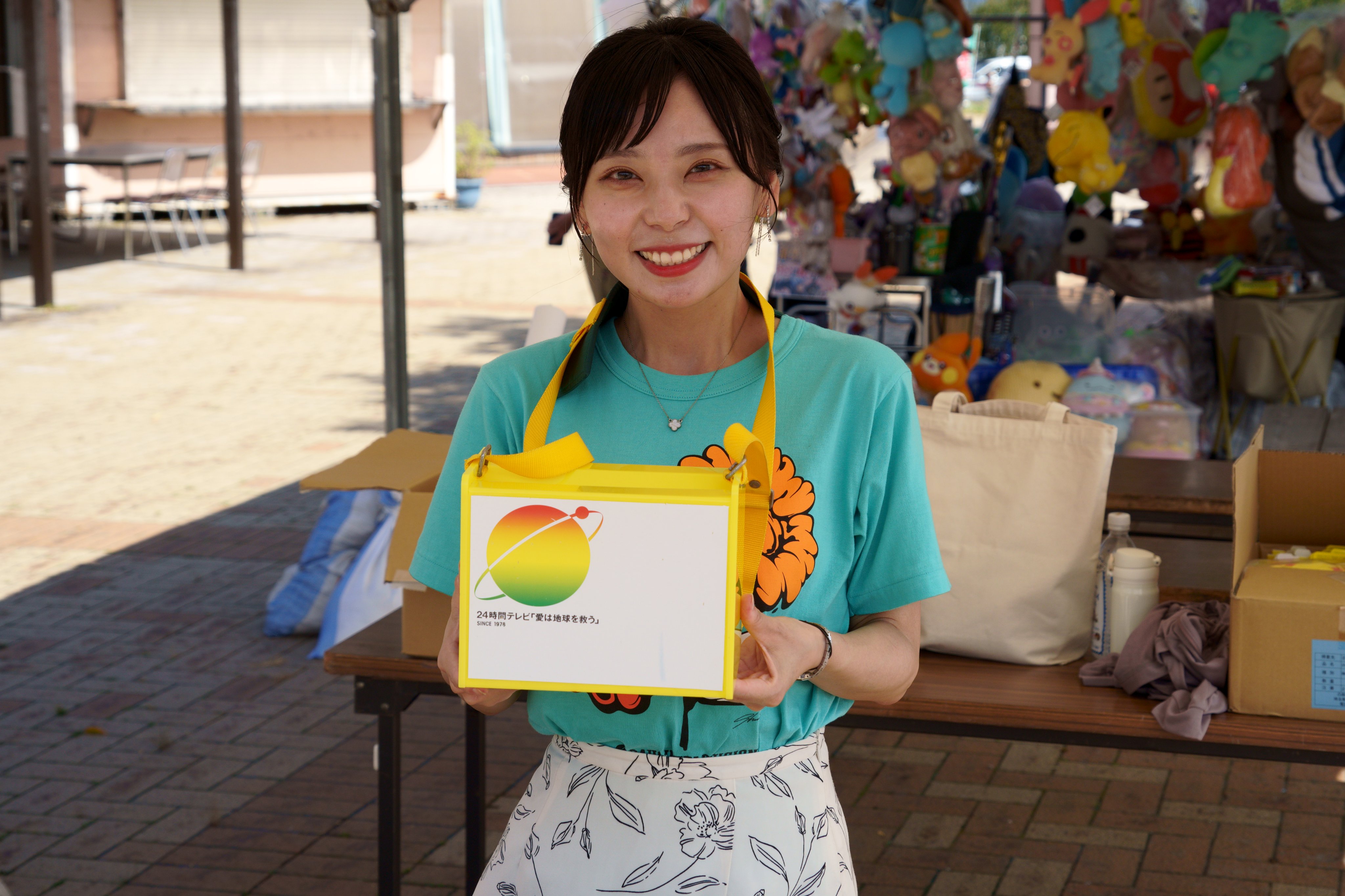 駿河屋 -【アダルト】<中古>ママ友の間ではいつも盛り上げ役の明るい奥さん 田原凛花