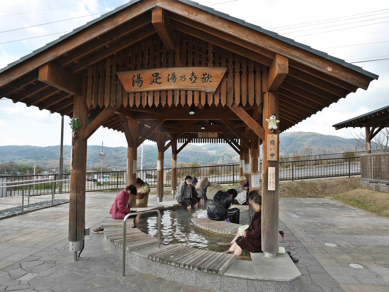 日帰り天然温泉 信貴の湯（しぎのゆ）｜奈良信貴山/日帰り温泉/スパ/お食事/リラクゼーション