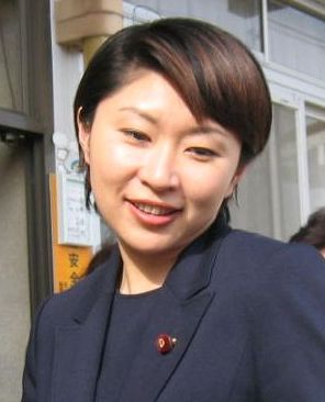 小渕優子氏が燕市で自民新人候補の応援演説