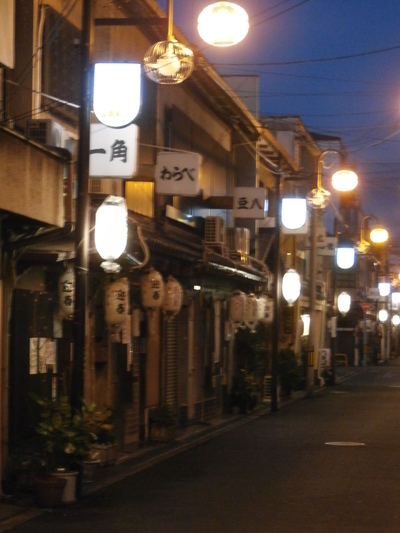 灯が消えた飛田新地 - 還暦のカメラ小僧・三好学生のフォトライフin大阪