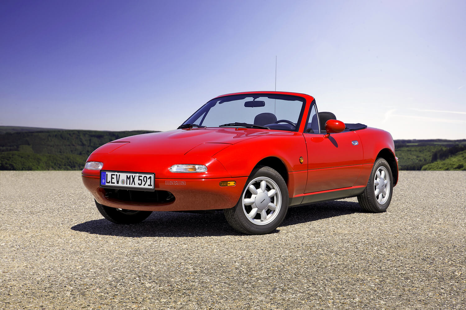 新型 2025 マツダ Mx-5