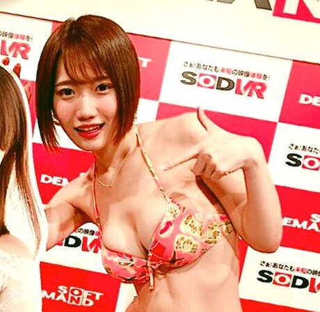 ハニカンダ笑顔がたまらなく可愛い人気ＡＶ女優「東條なつ」を徹底解説！！ – AV TOKYO