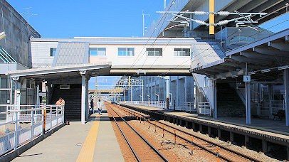 新西金沢駅