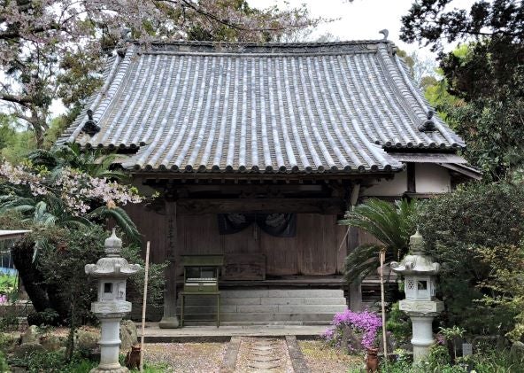 明日は「道の駅みたいな山の神ヒーリングガーデン 〜原点回帰 番外編〜」Ｈｅｒｂ・Ｒｏｏｍ