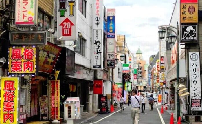 風俗街紹介】新宿はこんなところです。お仕事探しの参考に | 風俗街紹介