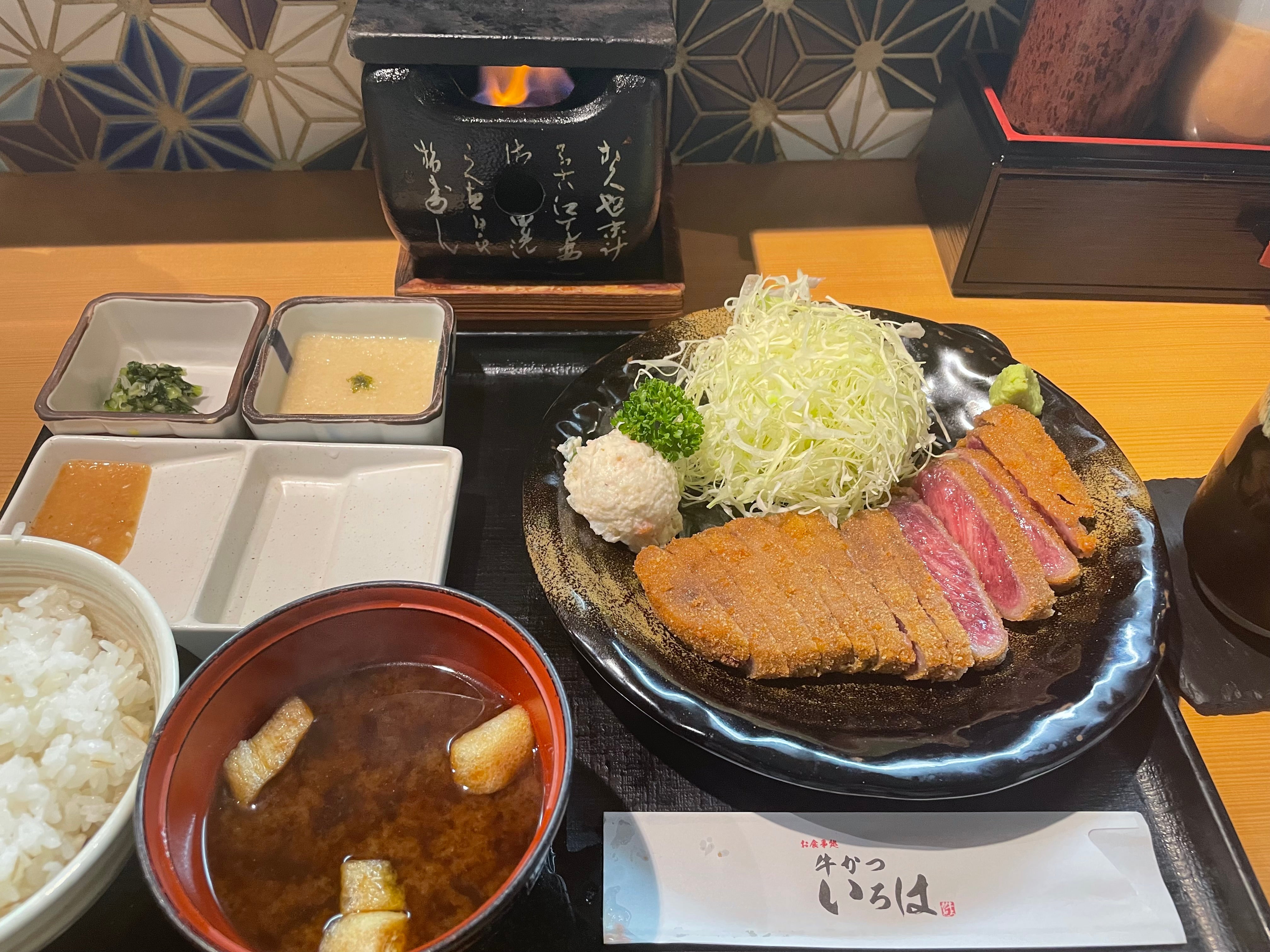 池袋東武に「富山ブラック 麺家いろは」－東京初の常設店 -