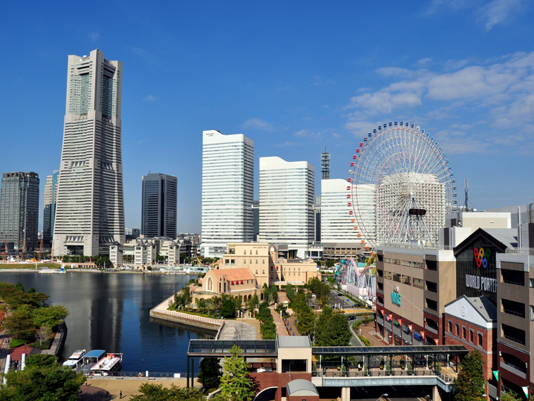 iPhone リンゴループ修理 横浜-モバイアス横浜エキニア店