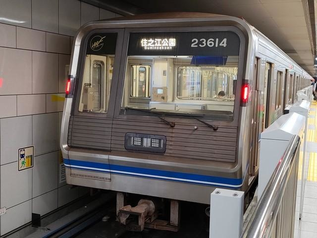 大阪）梅田→四ツ橋筋→難波→なんばパークス with LUMIX GM1＋15mm/F1.7。 -