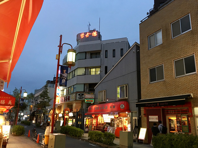 深夜営業 馬さんの店 中華街