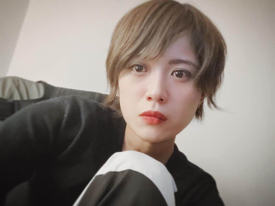 吉原茉依香さんのインスタグラム写真 - (吉原茉依香Instagram)「生きてる」5月