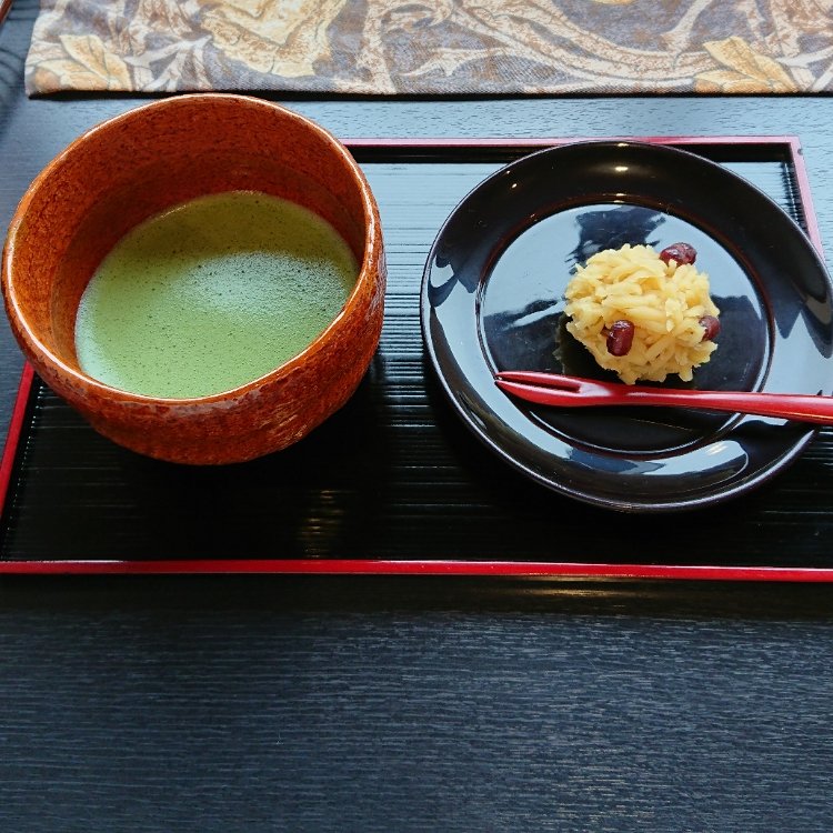 ゆあ | ・ ・ 抹茶ラテに抹茶オムレットに🍃🍃