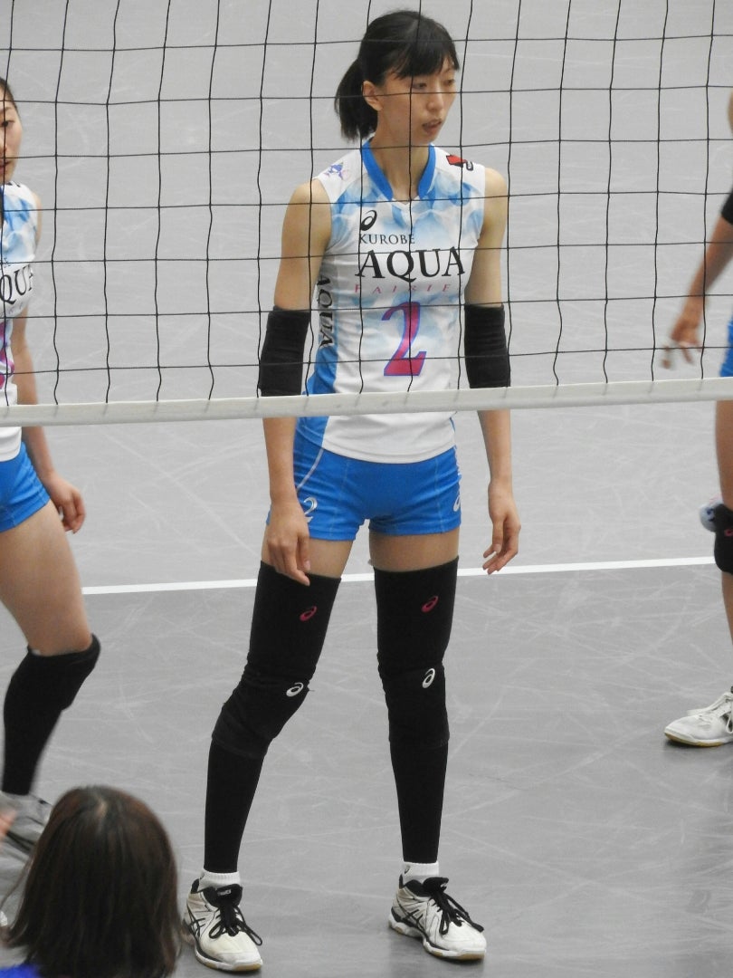 2018-19 Vリーグ女子 倉見夏乃 シール直筆サイン＆生写真カード