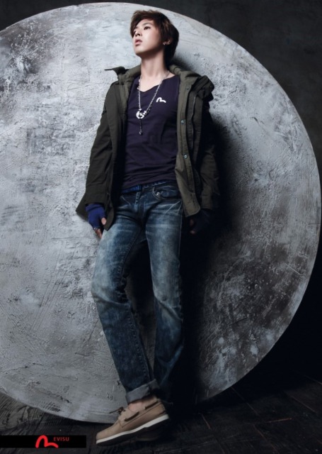 Yunho for Evisu 6 |