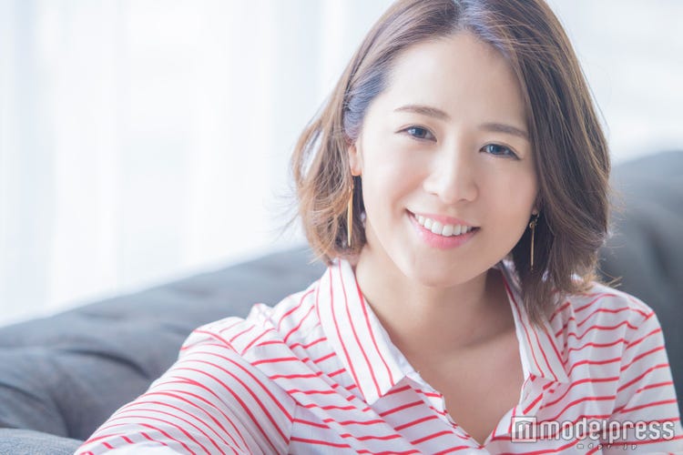 女子アナの“素”っぴん／椿原慶子アナ＞同期・加藤綾子アナが注目されて「焦りを感じたときもあった」ターニングポイント、夢を叶える秘訣…「フジテレビ×モデルプレス」女性アナウンサー連載  - モデルプレス