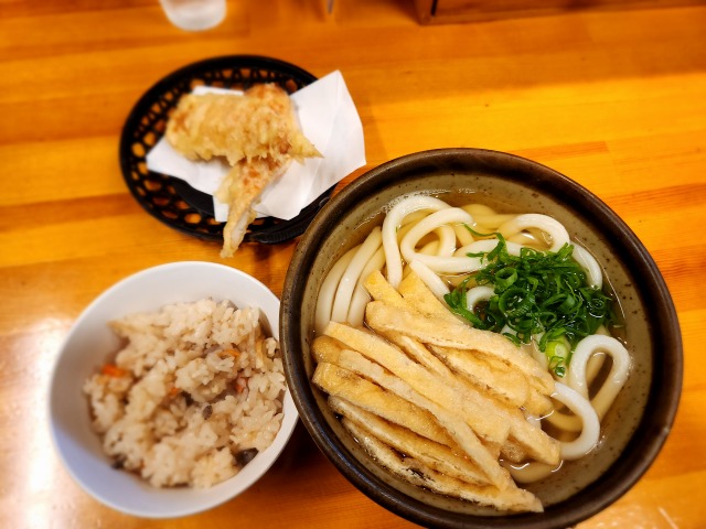 堺うどん ちはや (堺市)