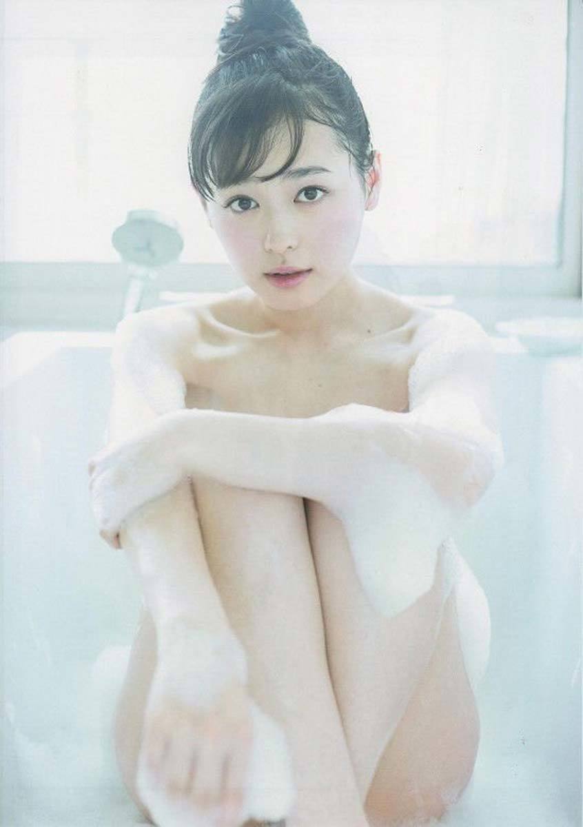 福原遥 まいんちゃんの胸が立派に成長してしまう - お～い！お宝