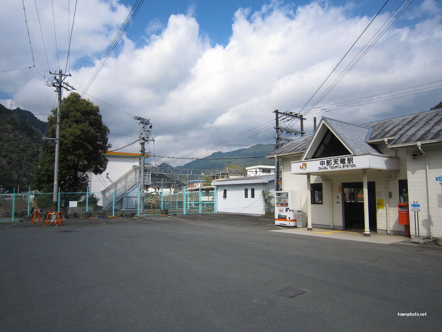 中部天竜駅～天竜川の吊り橋 | 佐久間町の紹介 写真66枚