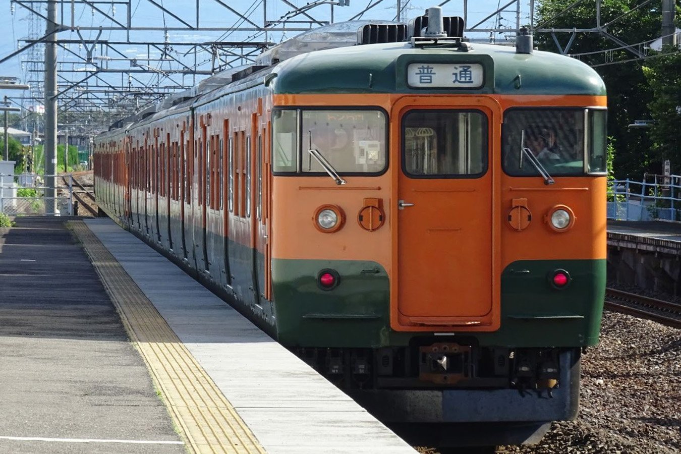 上越線 井野駅