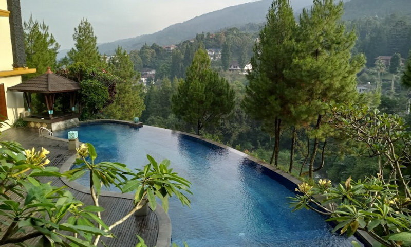 Hotel di Puncak rasa